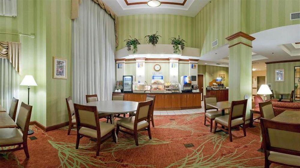 Holiday Inn Express And Suites Quakertown - Allentown Area By Ihg מראה חיצוני תמונה