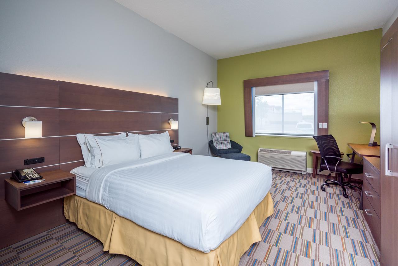 Holiday Inn Express And Suites Quakertown - Allentown Area By Ihg מראה חיצוני תמונה